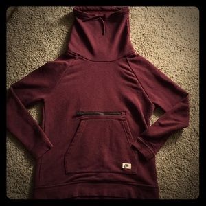 Women’s XS NIKE sweatshirt.